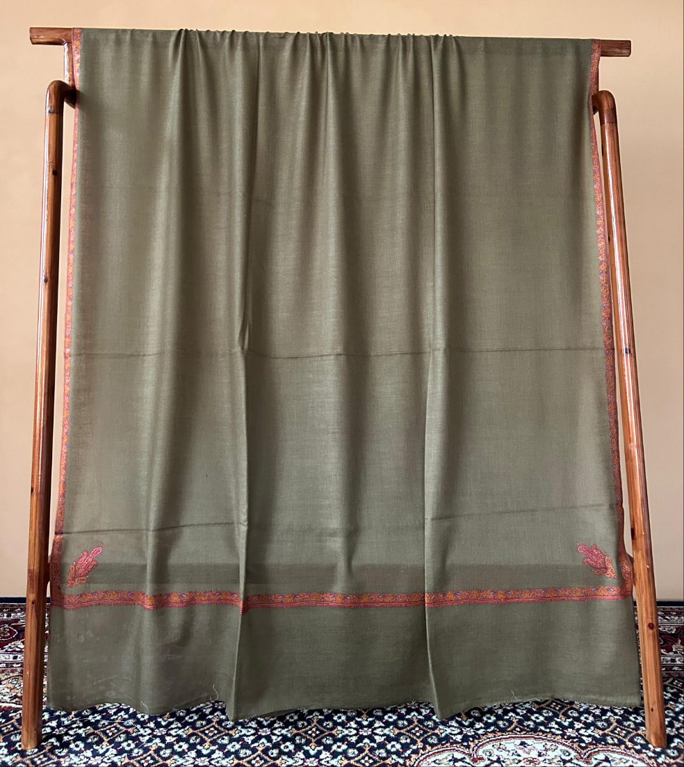 Natural Zati Tone Pure Cashmere Gents Size 154x275 inches, Handmade Kashmir Sozni Embroidery Hashidar Wrap