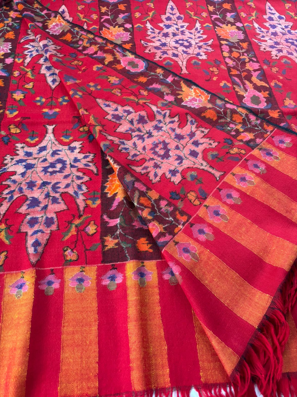 Handmade Chinar Pashmina Cashmere Kani jamawar shawl, cashmere wrap, Kashmir shawl.