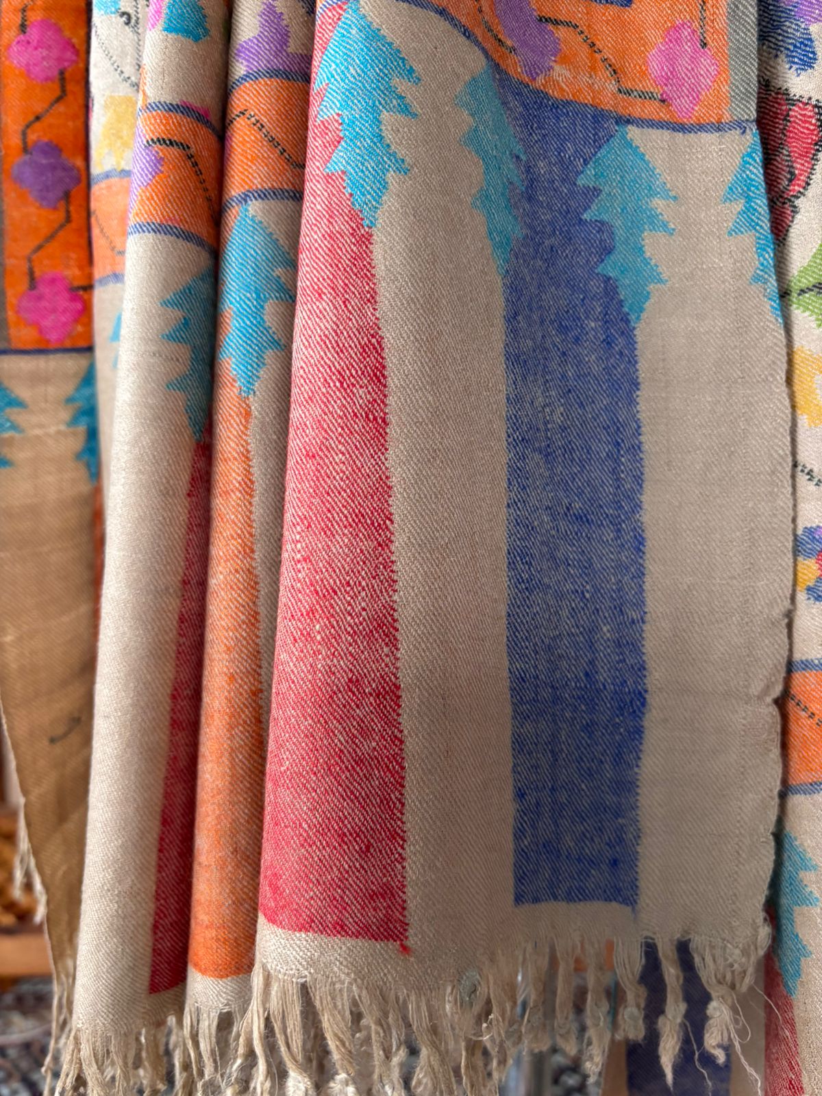 Masterpiece Natural Kani Pashmina Shawl Timeless Wrap Collector's Exclusive Handmade Handwoven