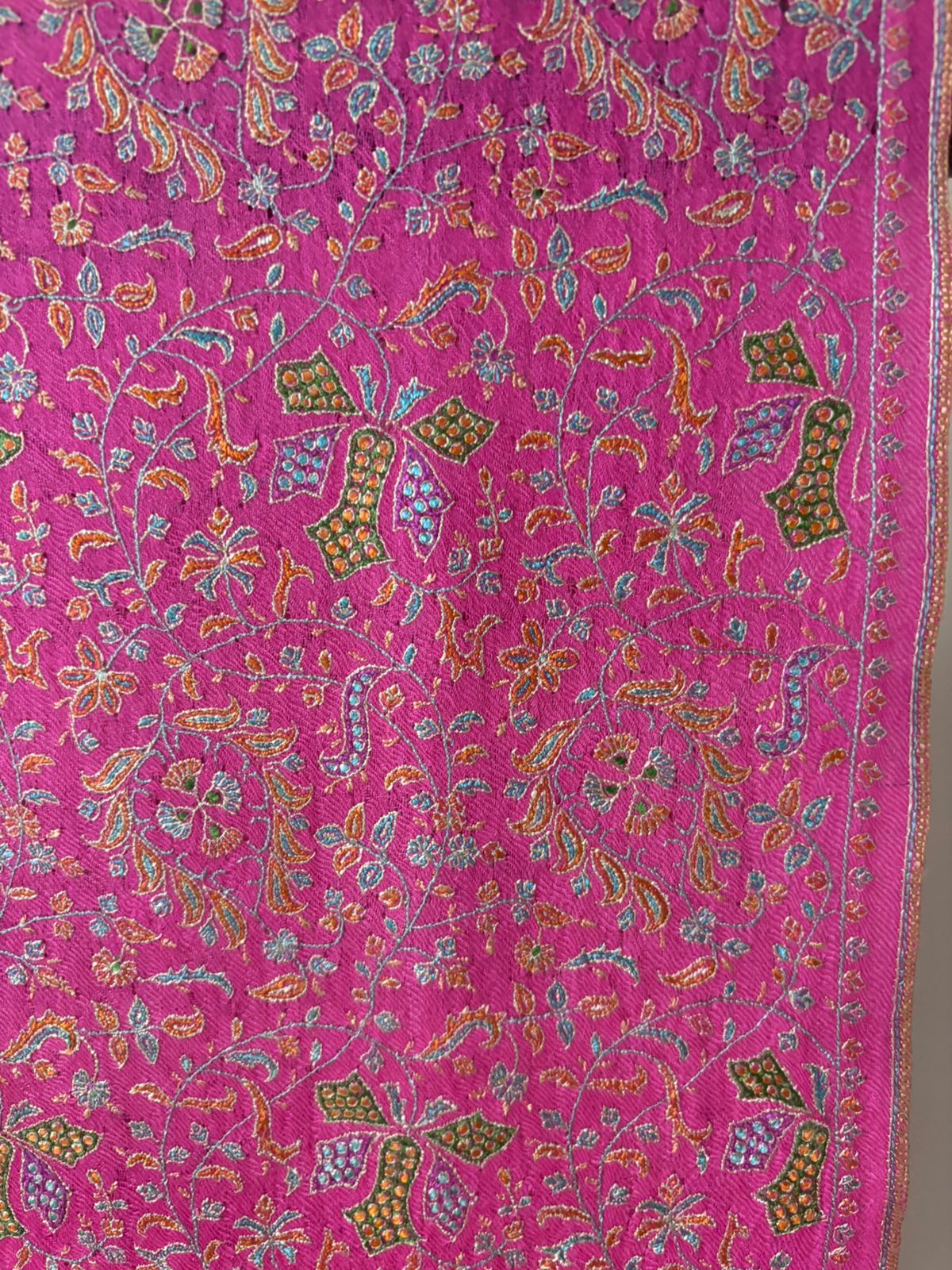 Pashmina Rose Pink Silk Embroidery Lightweight Handmade Sozni Jamawar Shawl