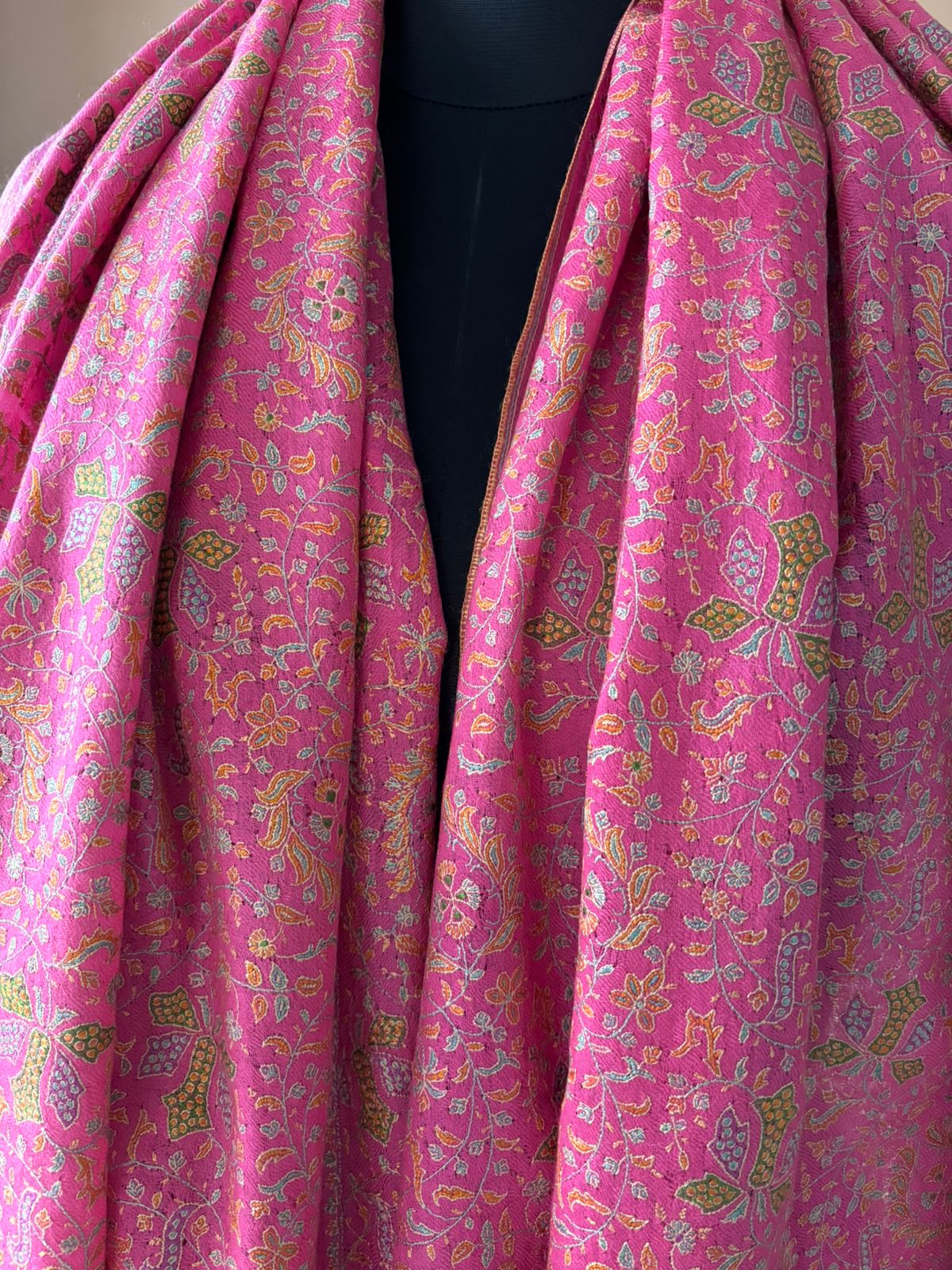 Pashmina Rose Pink Silk Embroidery Lightweight Handmade Sozni Jamawar Shawl