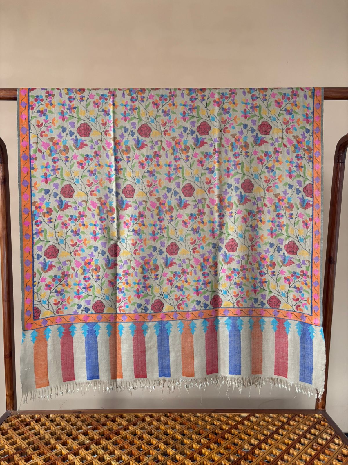 Masterpiece Natural Kani Pashmina Shawl Timeless Wrap Collector's Exclusive Handmade Handwoven