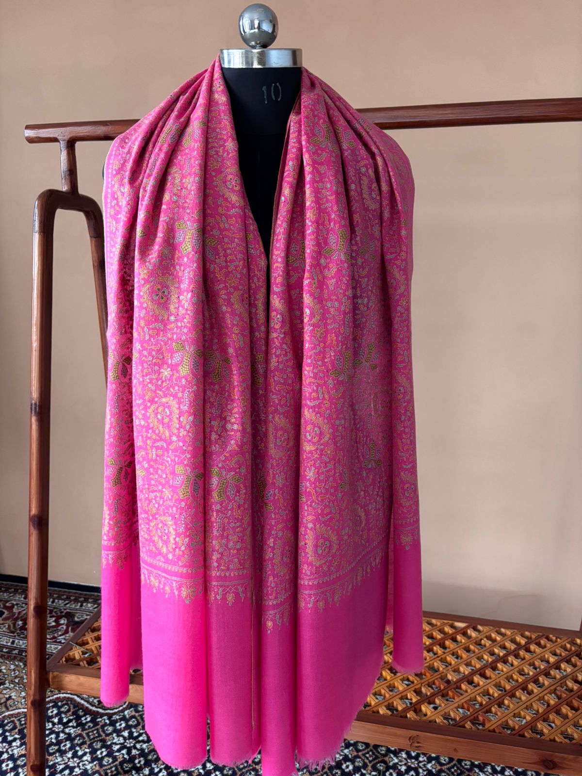 Pashmina Rose Pink Silk Embroidery Lightweight Handmade Sozni Jamawar Shawl